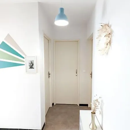 Cosy Spring 2Ch - Place Verdun - Stationnement Gratuit Pau Exterior foto