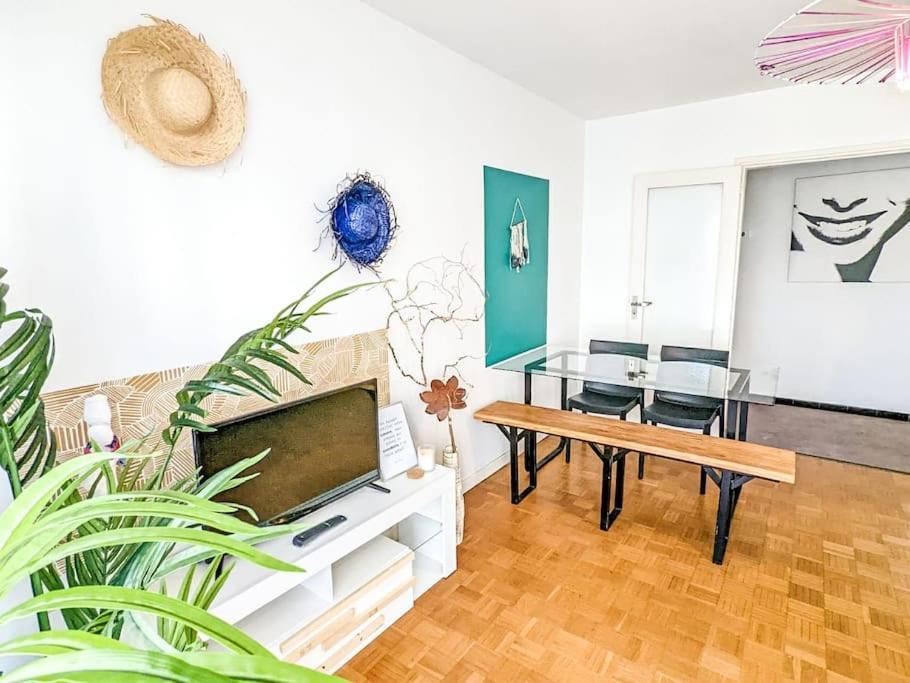 Cosy Spring 2ch - Place Verdun - Stationnement Gratuit Apartment *