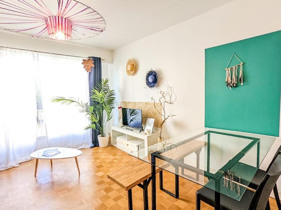 Apartment Cosy Spring 2ch - Place Verdun - Stationnement Gratuit
